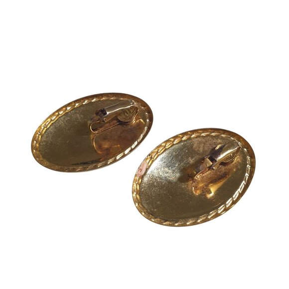 Vintage Gold-Tone Clip-On Earrings With Swirled Green & Peach Enamel Design - Picture 3 of 4